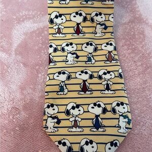 Peanuts Snoopy Dog Tie in Yellow and Black